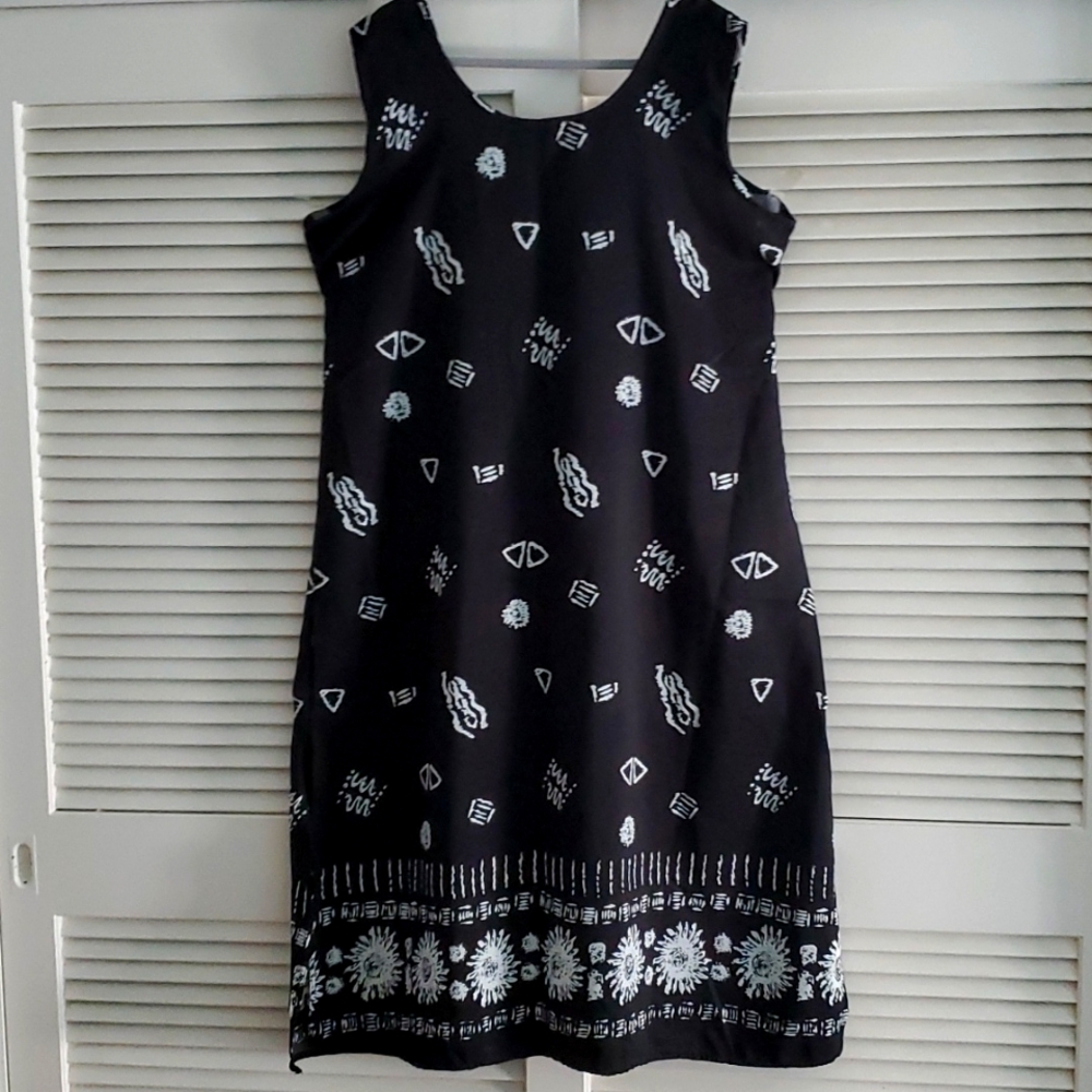 Looking Good Maxi Black with White Accents Dress Size 3X